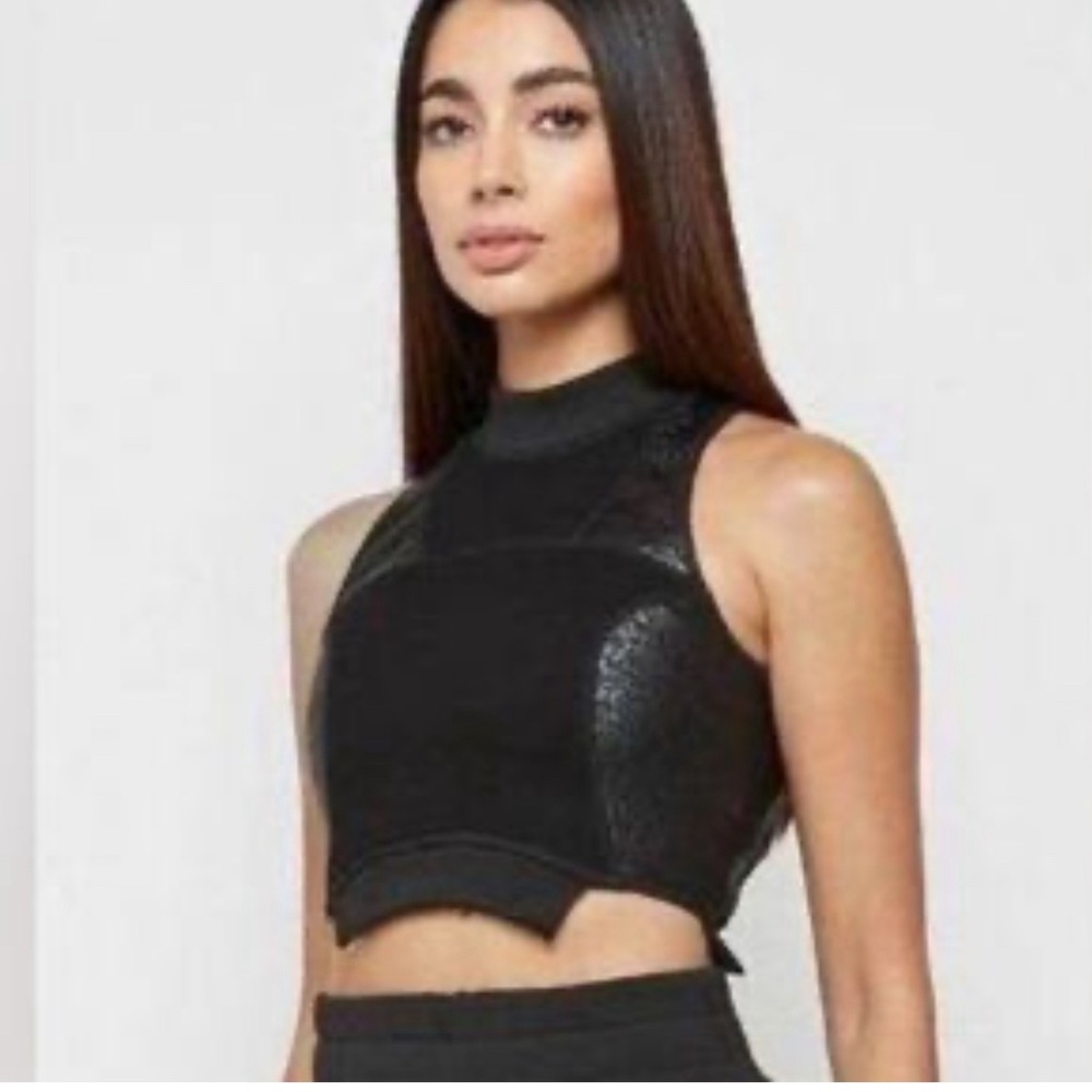 Maniere De Voir Black Cropped Top